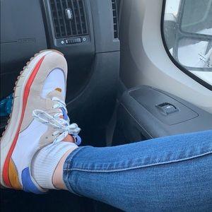 Meet your Posher, Pauline